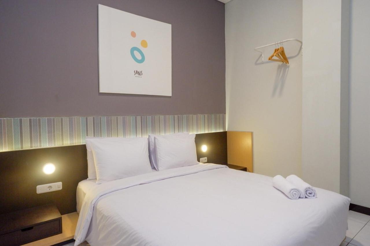 Sans Hotel Good Wish Semarang Jomblang Екстер'єр фото