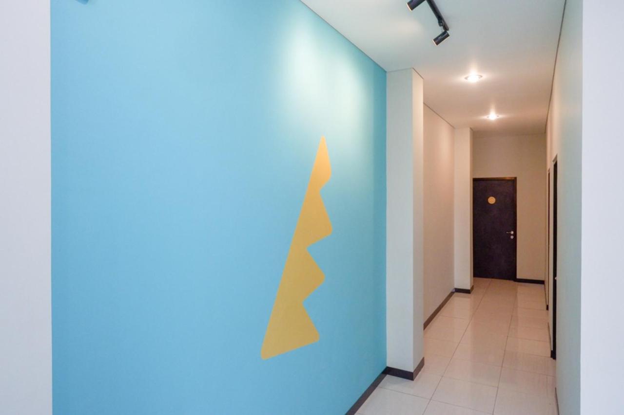 Sans Hotel Good Wish Semarang Jomblang Екстер'єр фото