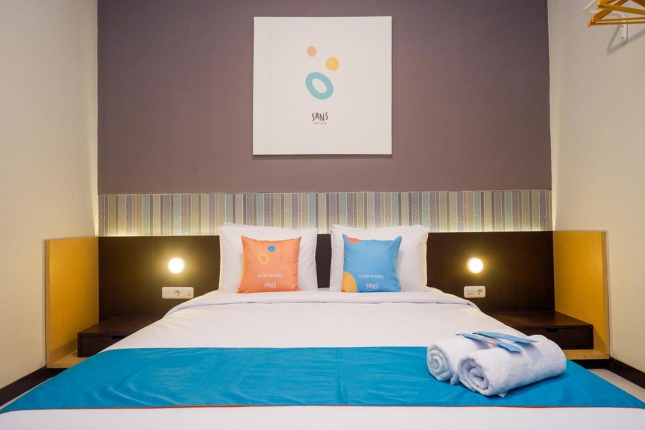 Sans Hotel Good Wish Semarang Jomblang Екстер'єр фото